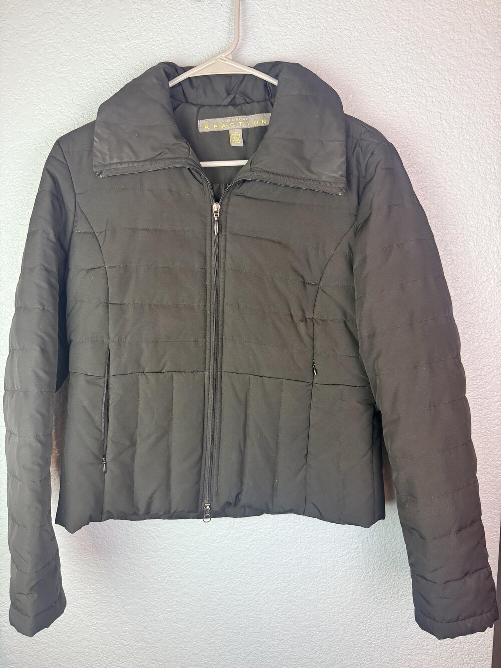 Kenneth Cole Reaction Puffer Jacket Womens Medium Black Down Quilted Zip Warm